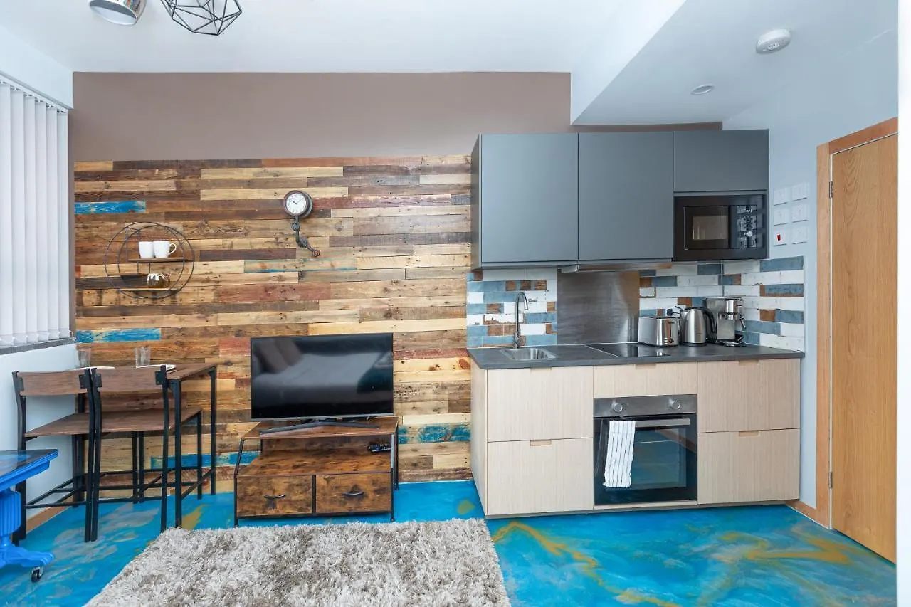 New Stylish Studio Flat Near Woolwich Tube London United Kingdom